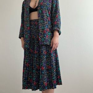 Vintage 1965 Floral Skirt and Blazer 2 Piece Set